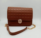 "Trendy Crossbody Bags for Ladies – Stylish, Comfortable, and Versatile"