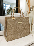 Elegant Handbags for Ladies – Sophisticated, Stylish & Timeless.